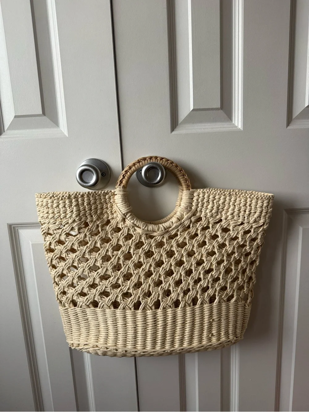 H&M Woven Round-Handle Straw Tote Bag in Natural
